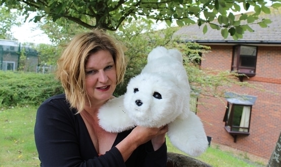 PARO the robotic seal one step closer to being introduced to UK hospitals