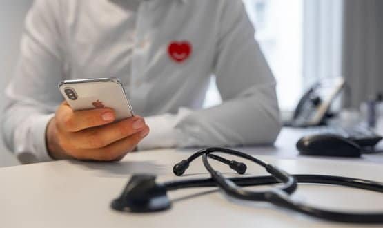 Message-based consultation app Docly registers with CQC