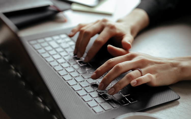 Putting the power of data ‘front and centre’ – CHFT and THIS produce white paper to support digital evolution